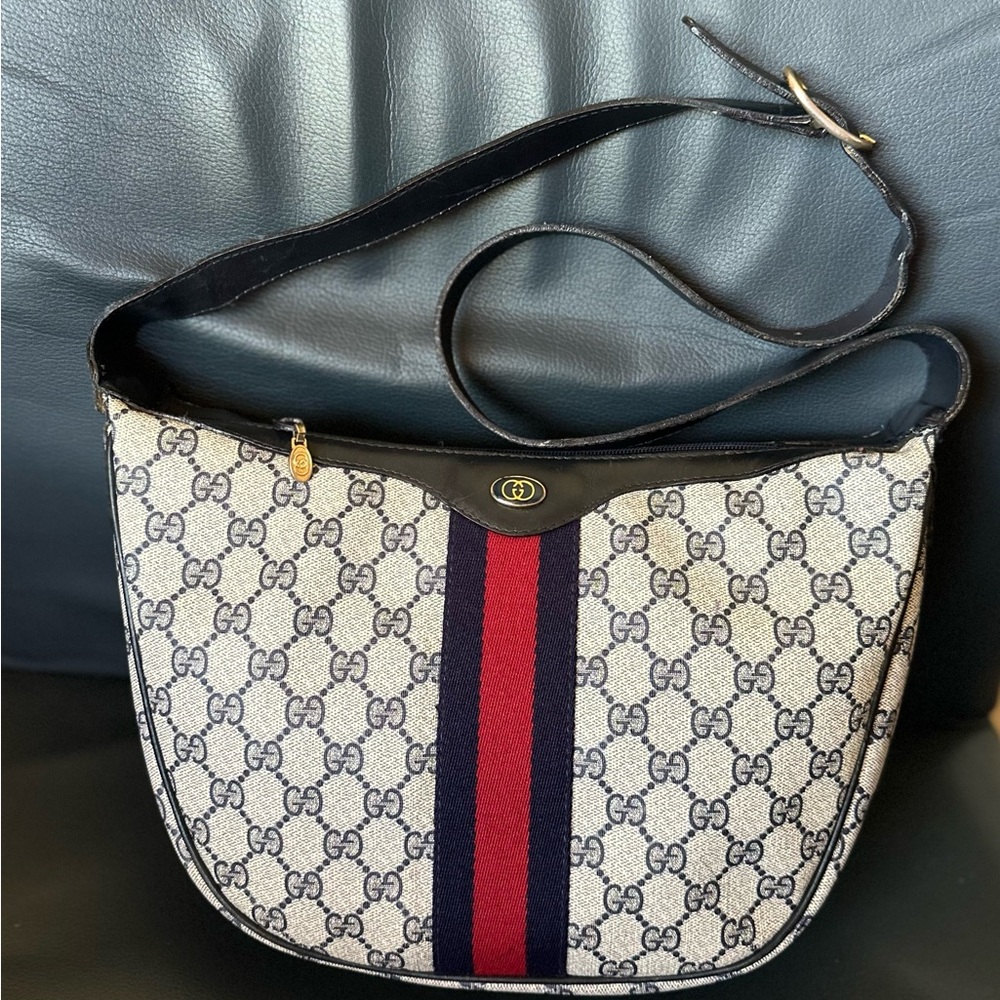 Gucci vintage blue and Red Shoulder Bag